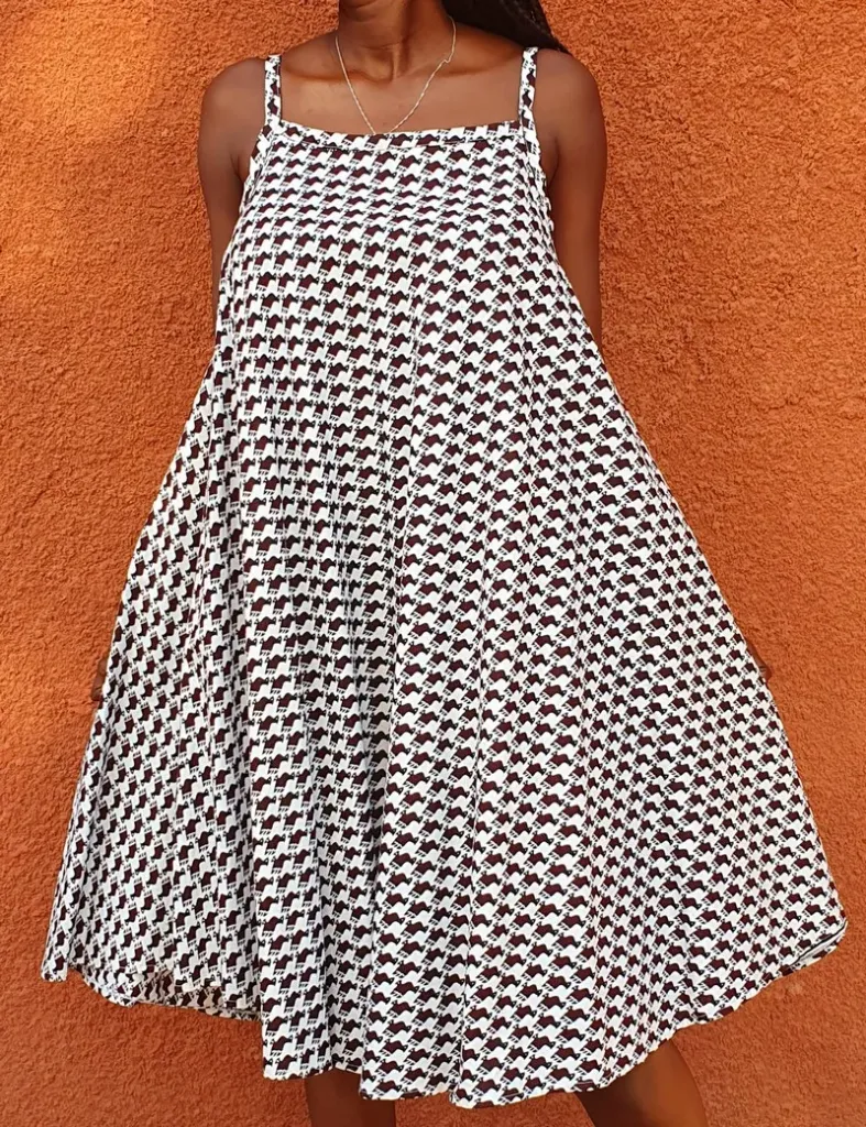 Robes évasées en wax (pied de poule, fleur d'oranger, disques bleus (Pied de poule taille L)