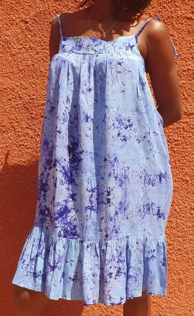Robe tissu voile bleu
