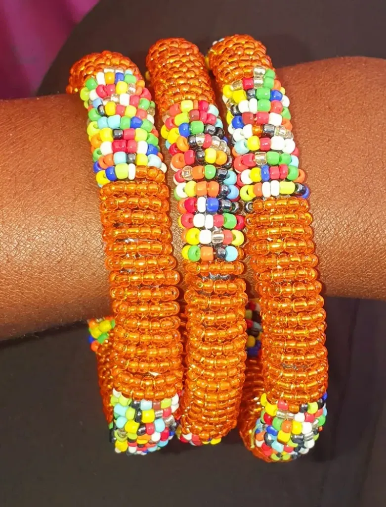 Bracelet en perles vendu à l'unité